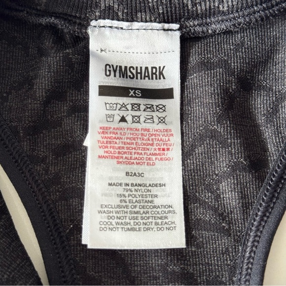 GymShark Adapt Animal Seamless Crop 1/2 Zip - Picture 6 of 8